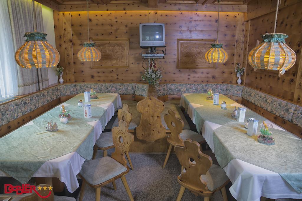 Ferienhotel Dobler Weissenbach am Lech Dış mekan fotoğraf