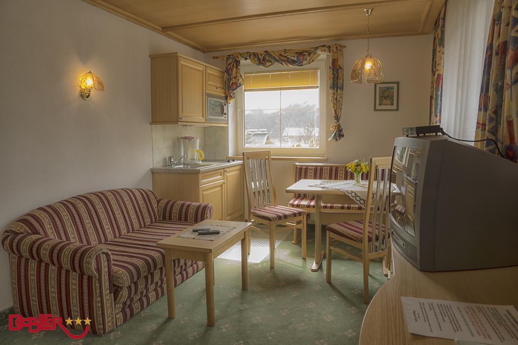 Ferienhotel Dobler Weissenbach am Lech Oda fotoğraf